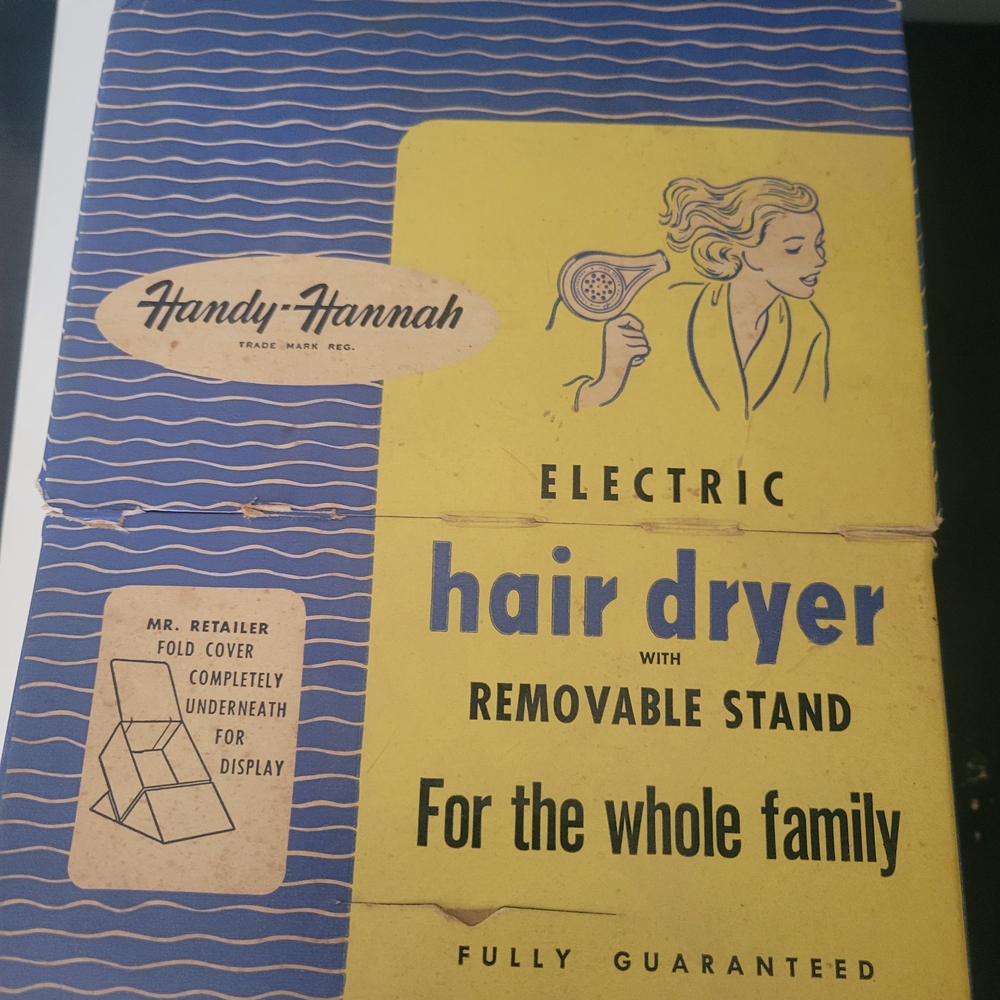 Handy-Hannah Electric Hair Dryer with Removable Stand Vintage Collectible